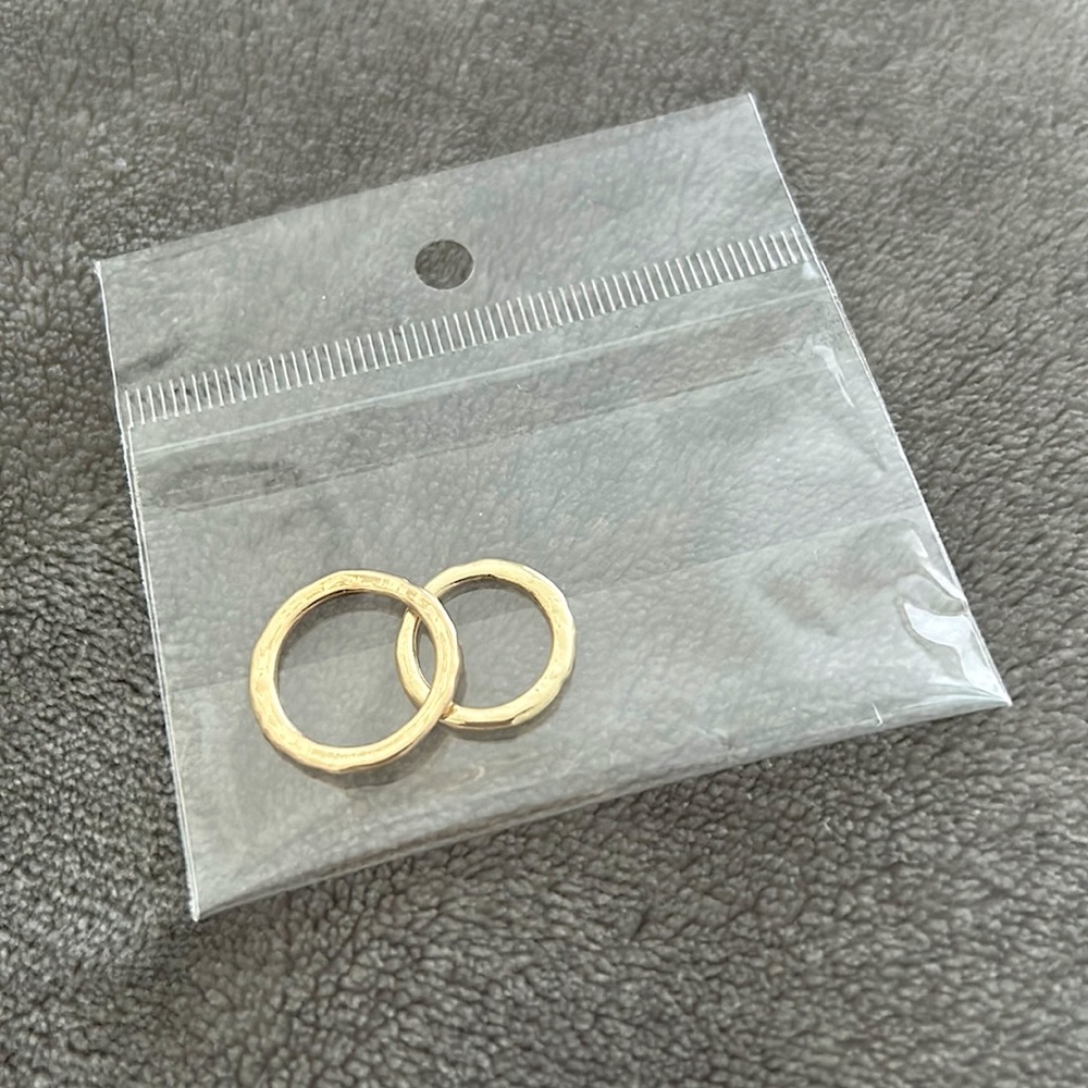 Set of 2 gold stacker rings